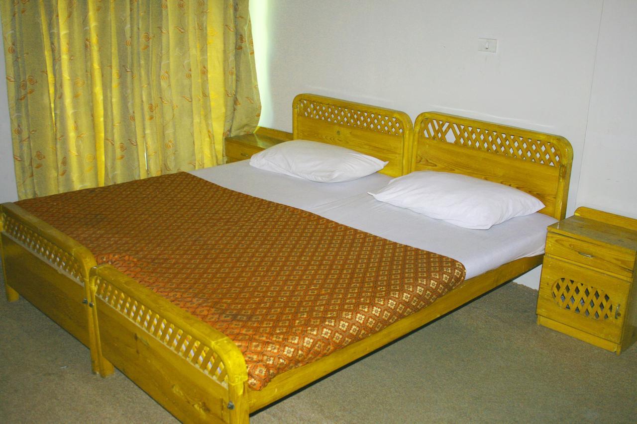 Pine Top Hotels Наран Экстерьер фото