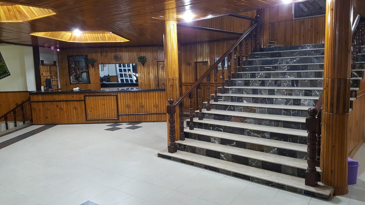 Pine Top Hotels Наран Экстерьер фото